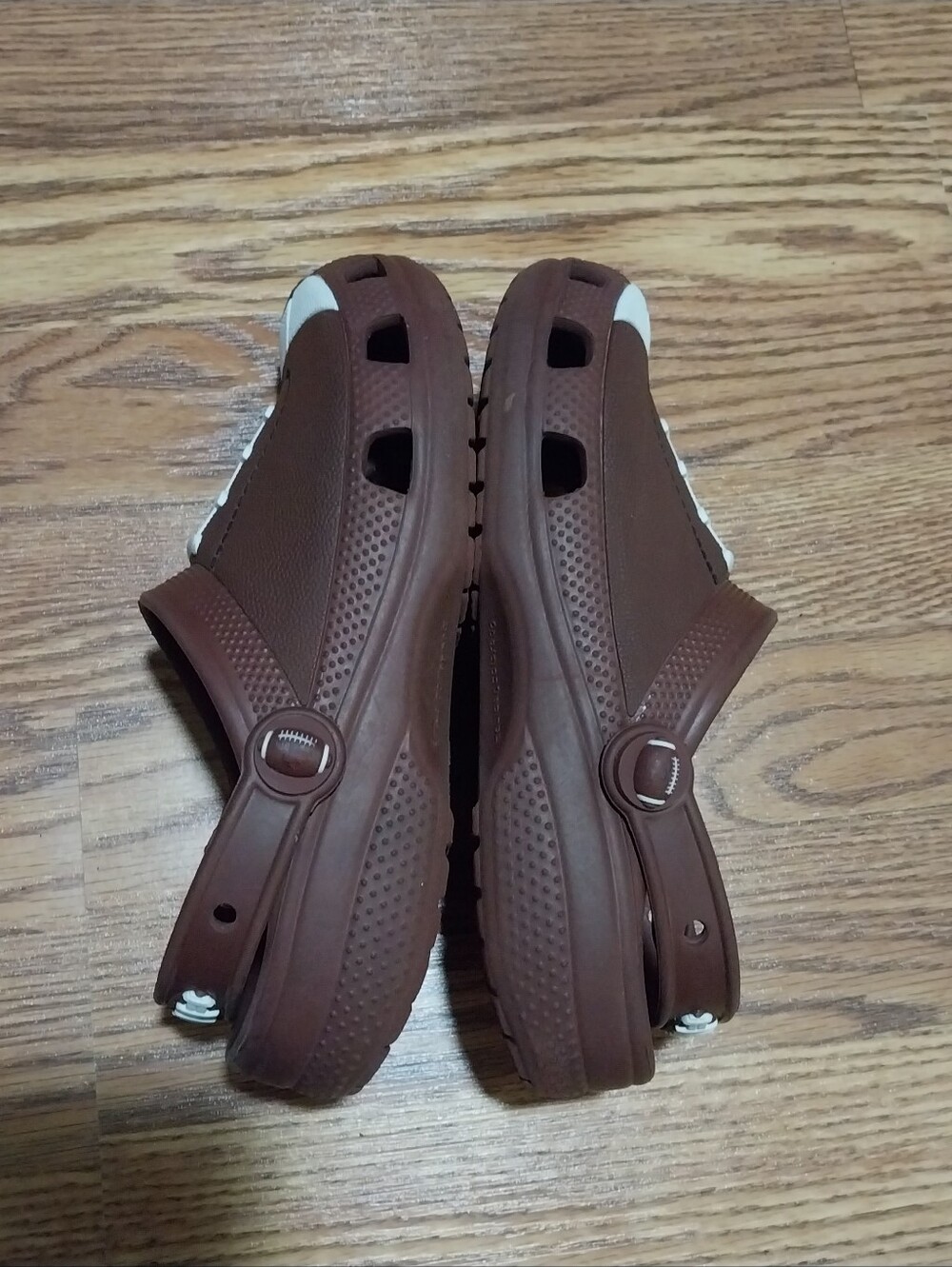 Crocs Football Clog Sandals Kids Size 3 Brown Crocs - Picture 6 of 9